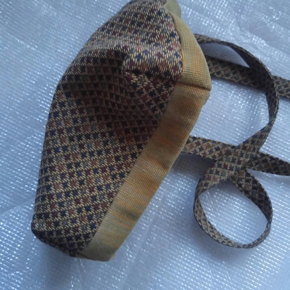 Bag - Picture 3 of 6